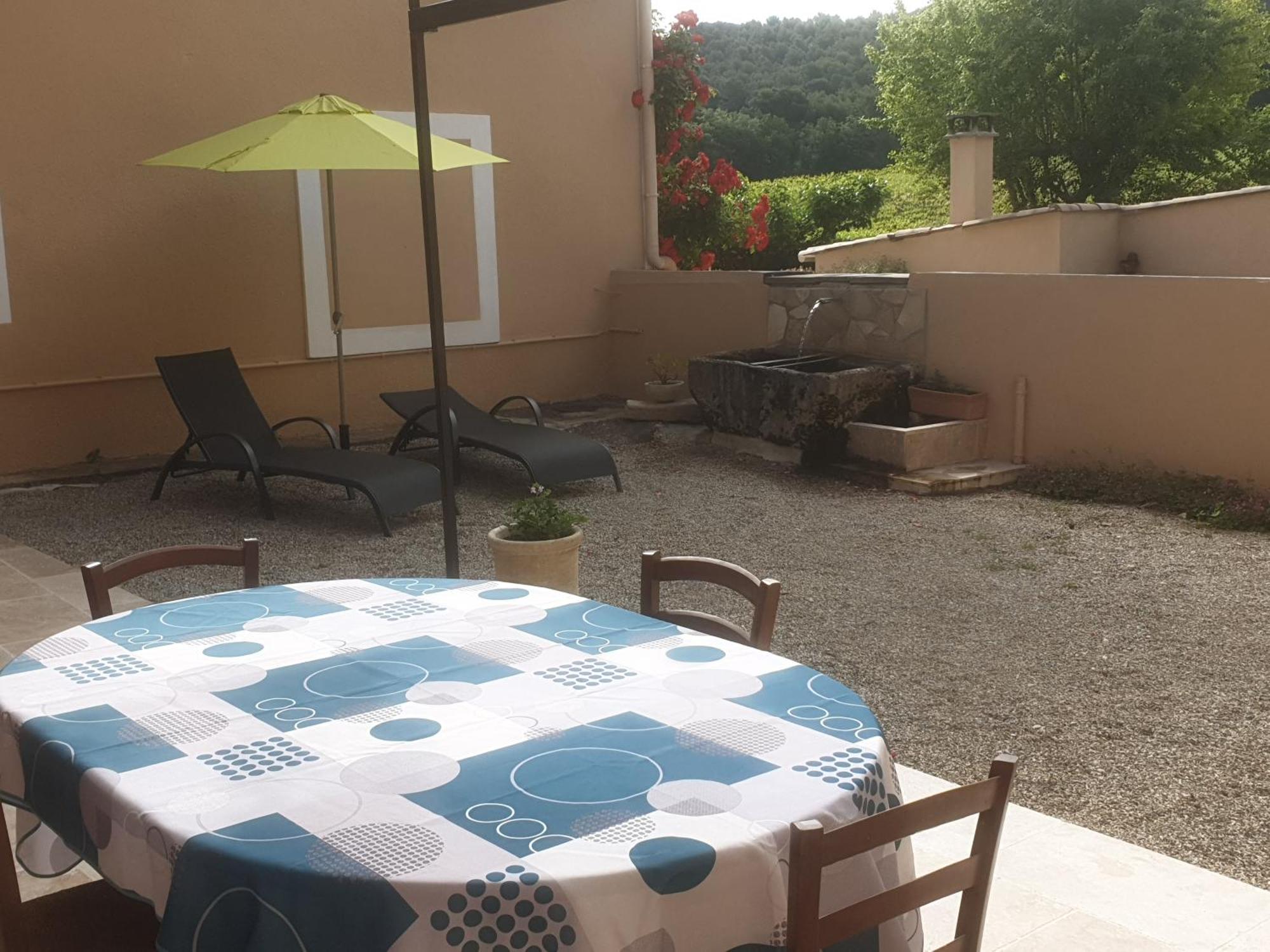 De La Fontaine Holiday home Buisson