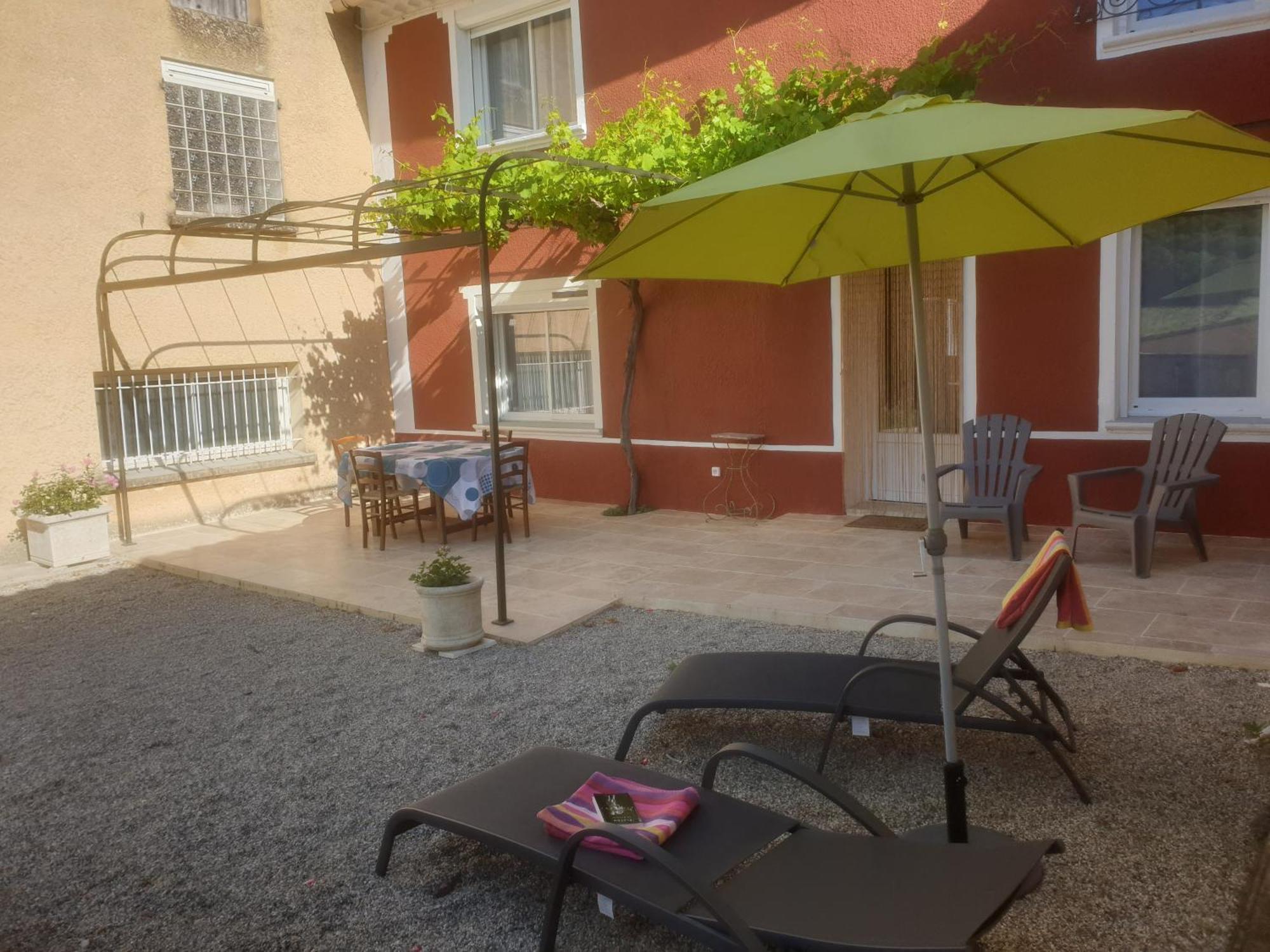 Holiday home De La Fontaine Buisson